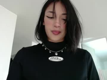 chloe snoww